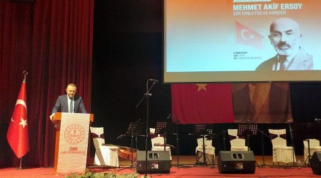 İzmir İl Milli Eğitim Müdürlüğü ‘İstiklalin Şairi Mehmet Akif’ Programı Düzenledi